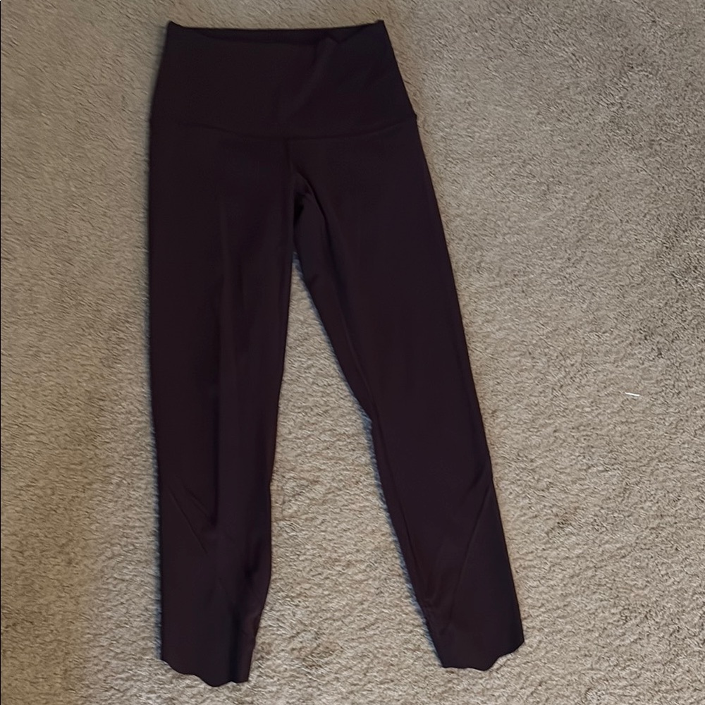 Lululemon purple legging size 4